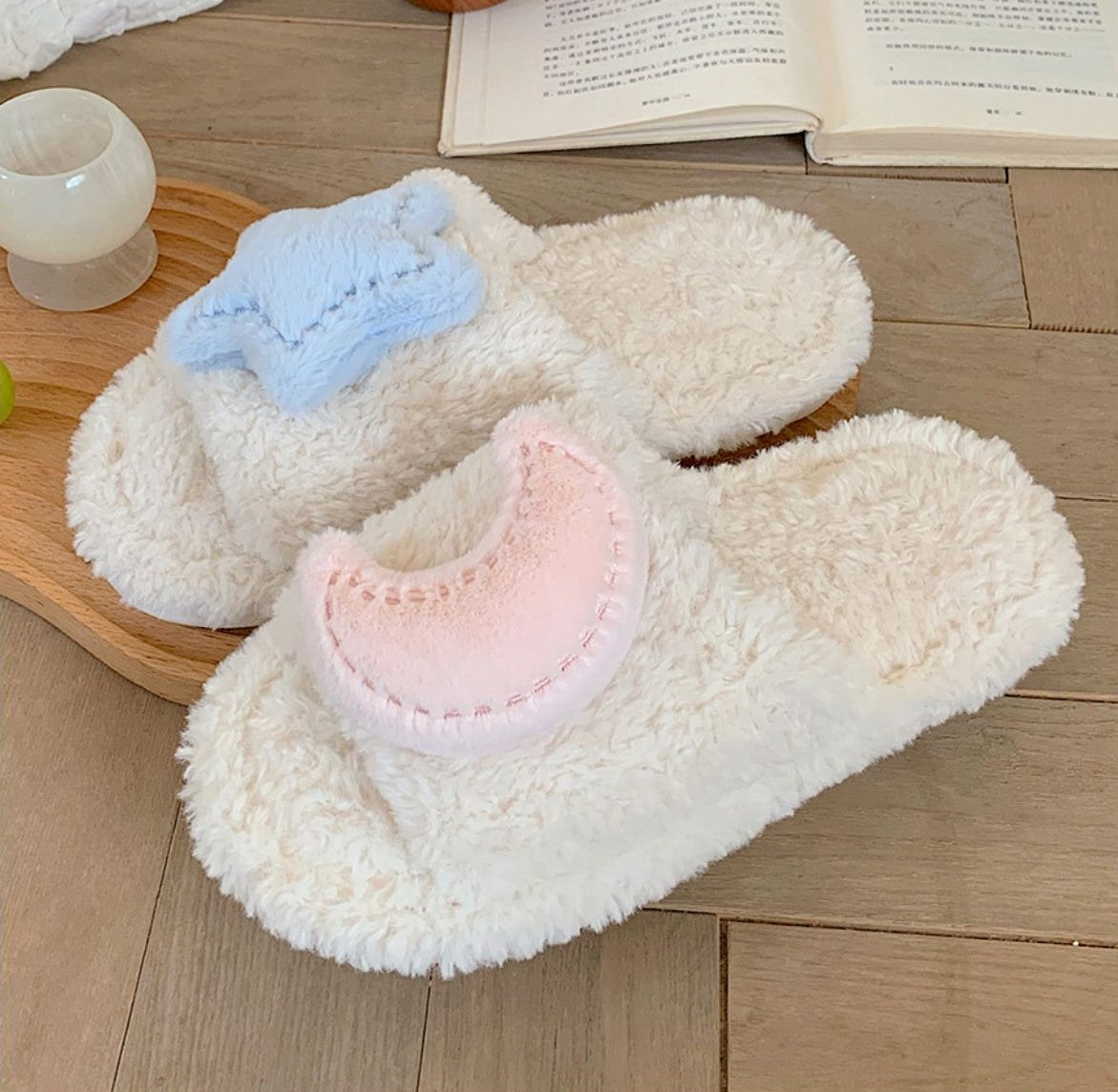 Stuffed Star Moon Fleece Slipper