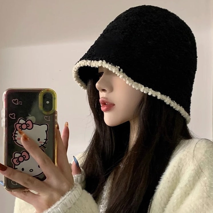 Contrast Knit Bucket Hat