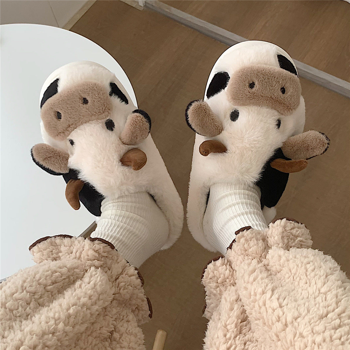 Couple Fluffy Fur Cow Slipper