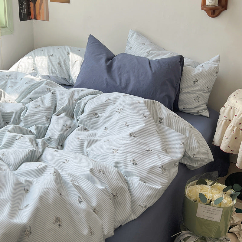 Floral Cotton 4-Piece Bedding Set
