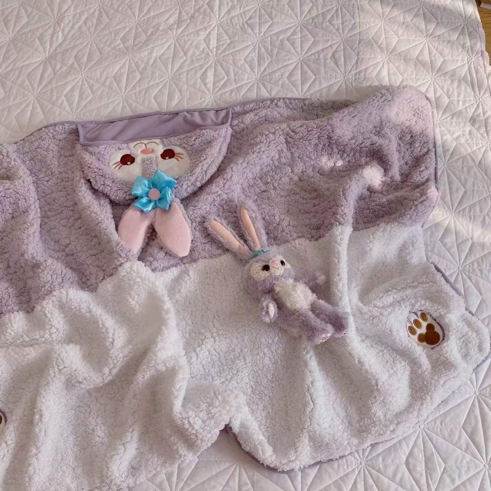 StellaLou hooded blanket