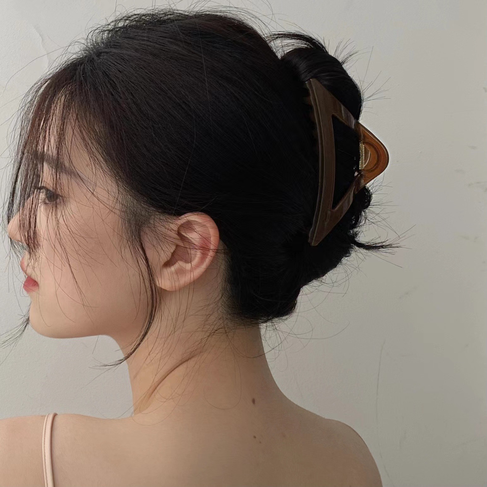 Triangle Claw Clip