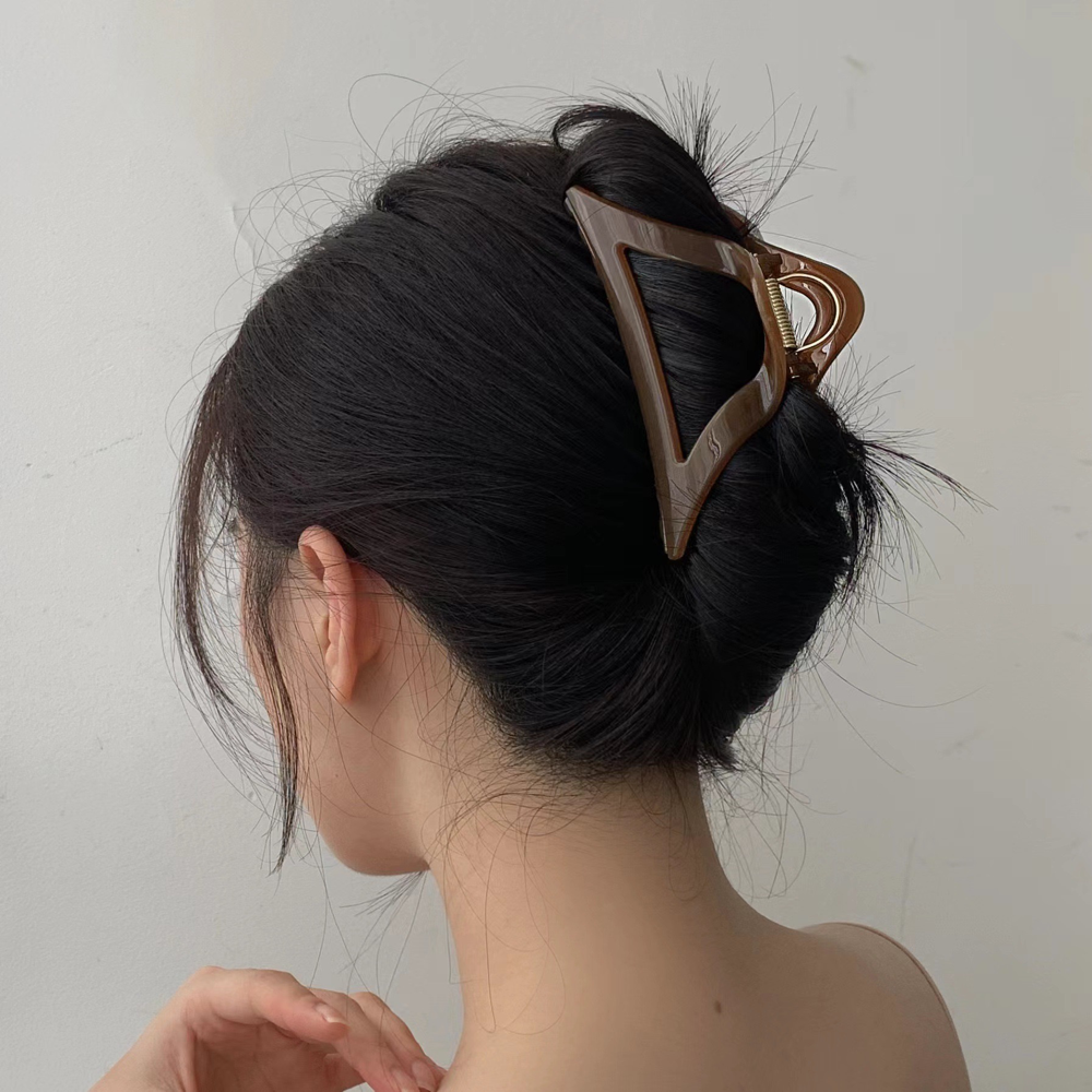 Triangle Claw Clip