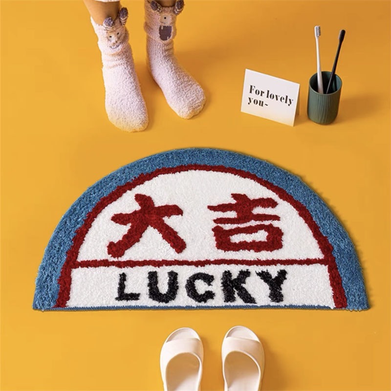 LUCKY Bath Mat