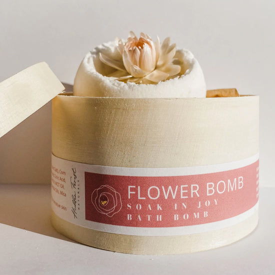 Flower Bomb - Soak in Joy Bath Bomb / 四月鲜花浴球 - 茉莉柑橘/清新淡雅/滋润肌肤/缓解疲劳