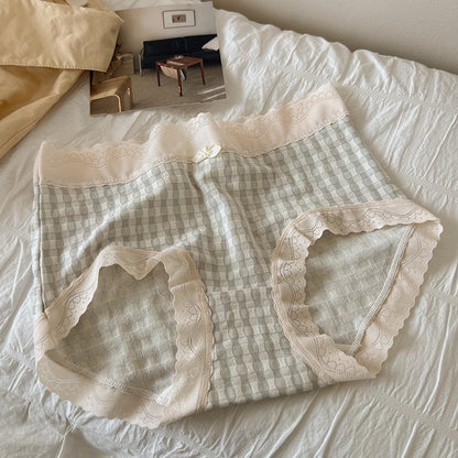 Soft Checkered Lace Mid Waisted Underwear