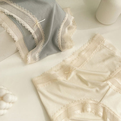 Ribbed Mid Waisted Underwear